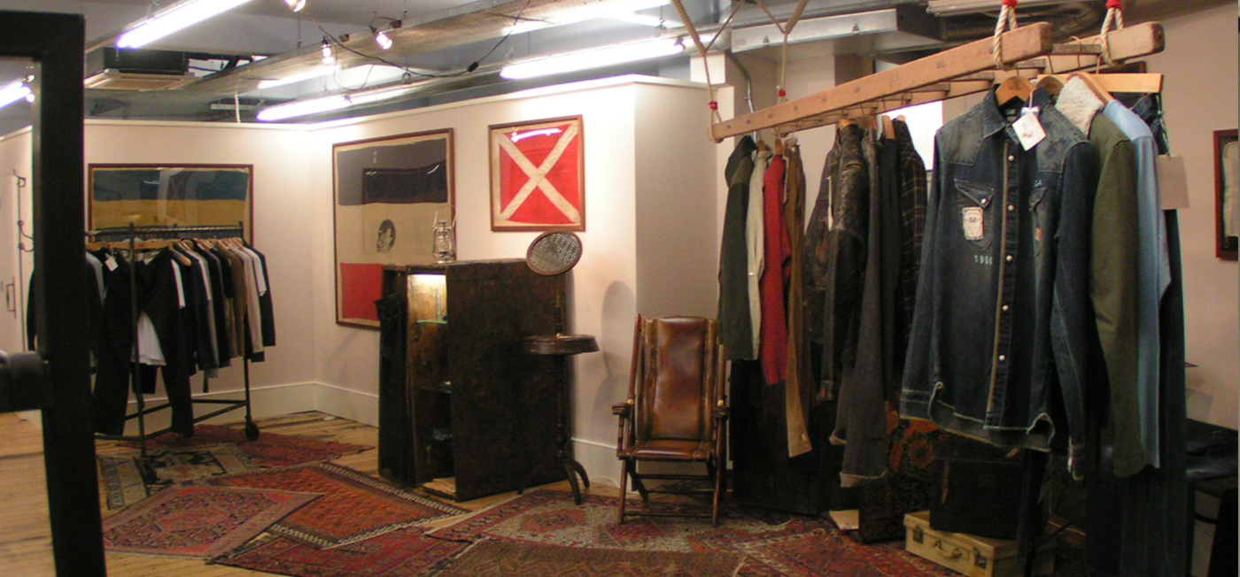 Custom Frames Commercial and Corporate Picture Framing