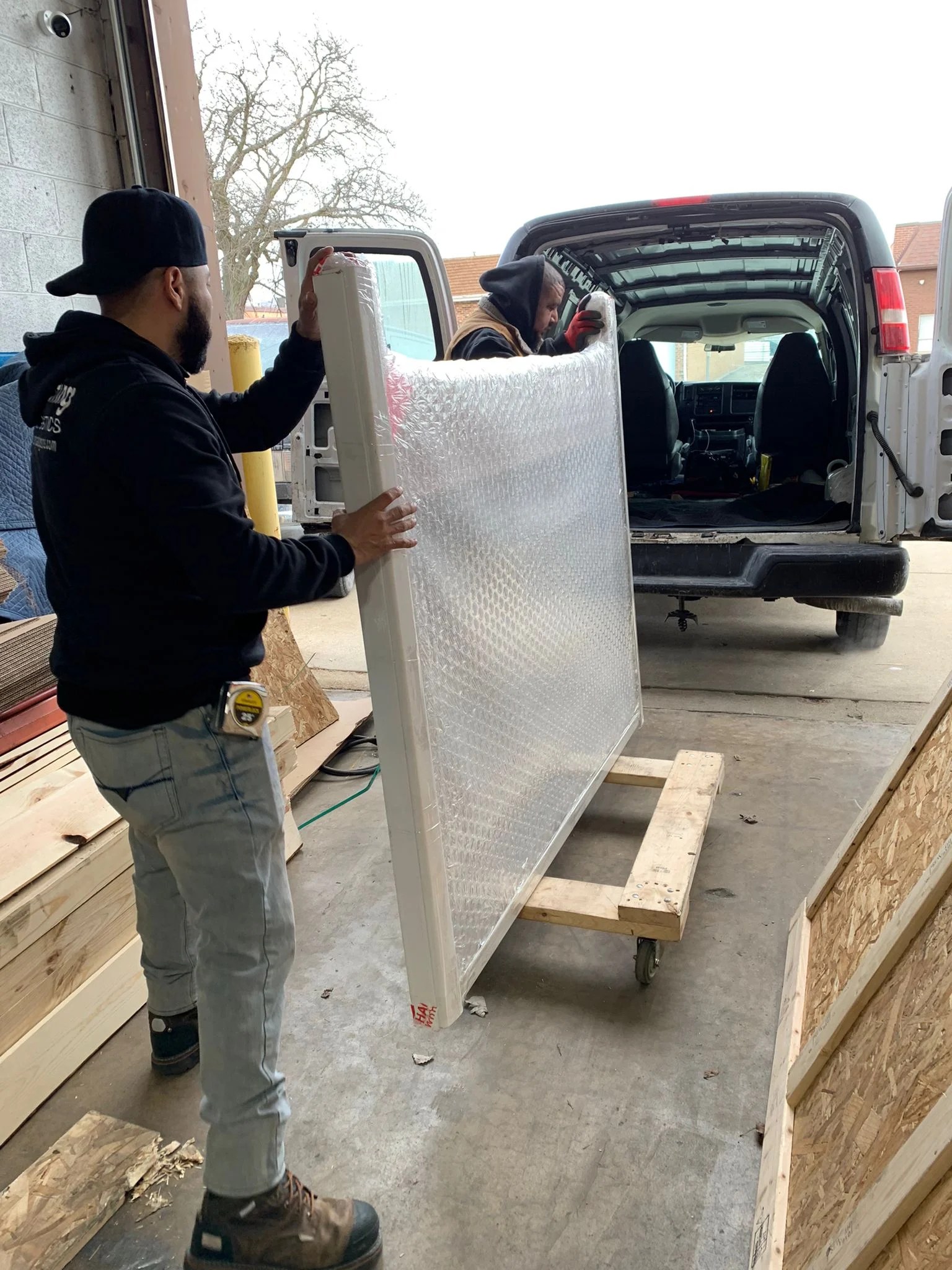 How To Ship Antique Furniture? Custom Crating & Logistics