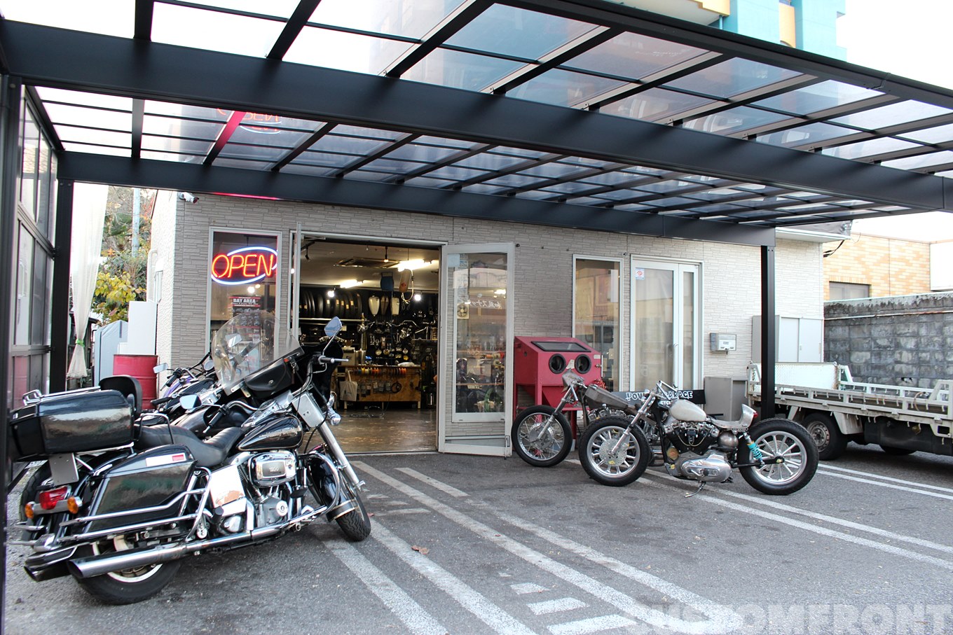 パワーガレージ POWER GARAGEのハーレーショップ紹介 栃木県宇都宮市 CUSTOM FRONT