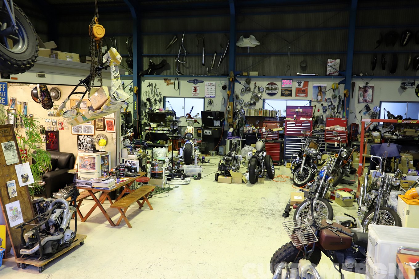 エッジモーターサイクルサービス EDGE MOTORCYCLE SERVICEのハーレーショップ紹介 岐阜県瑞穂市 CUSTOM FRONT