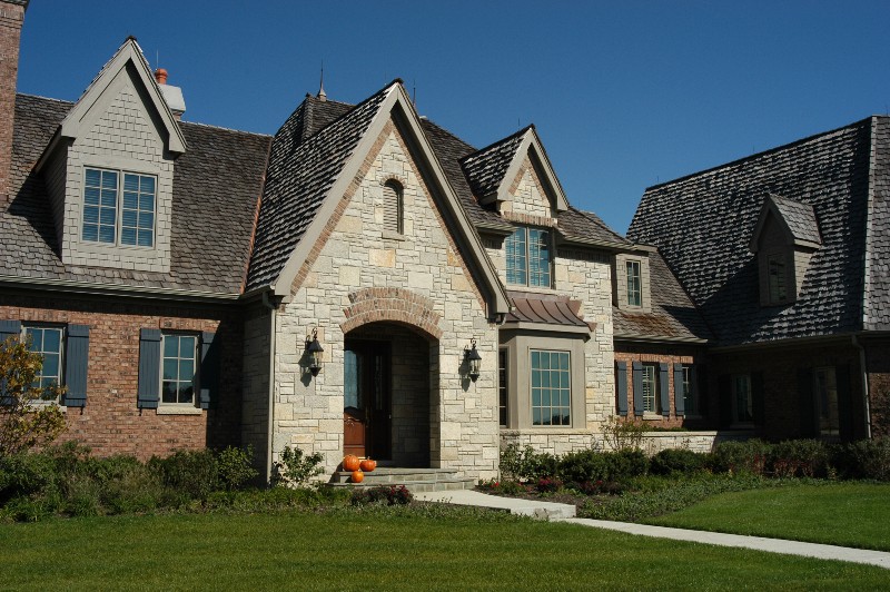 Norbeck Front elevation 6 CUSTOM HOME BUILDING