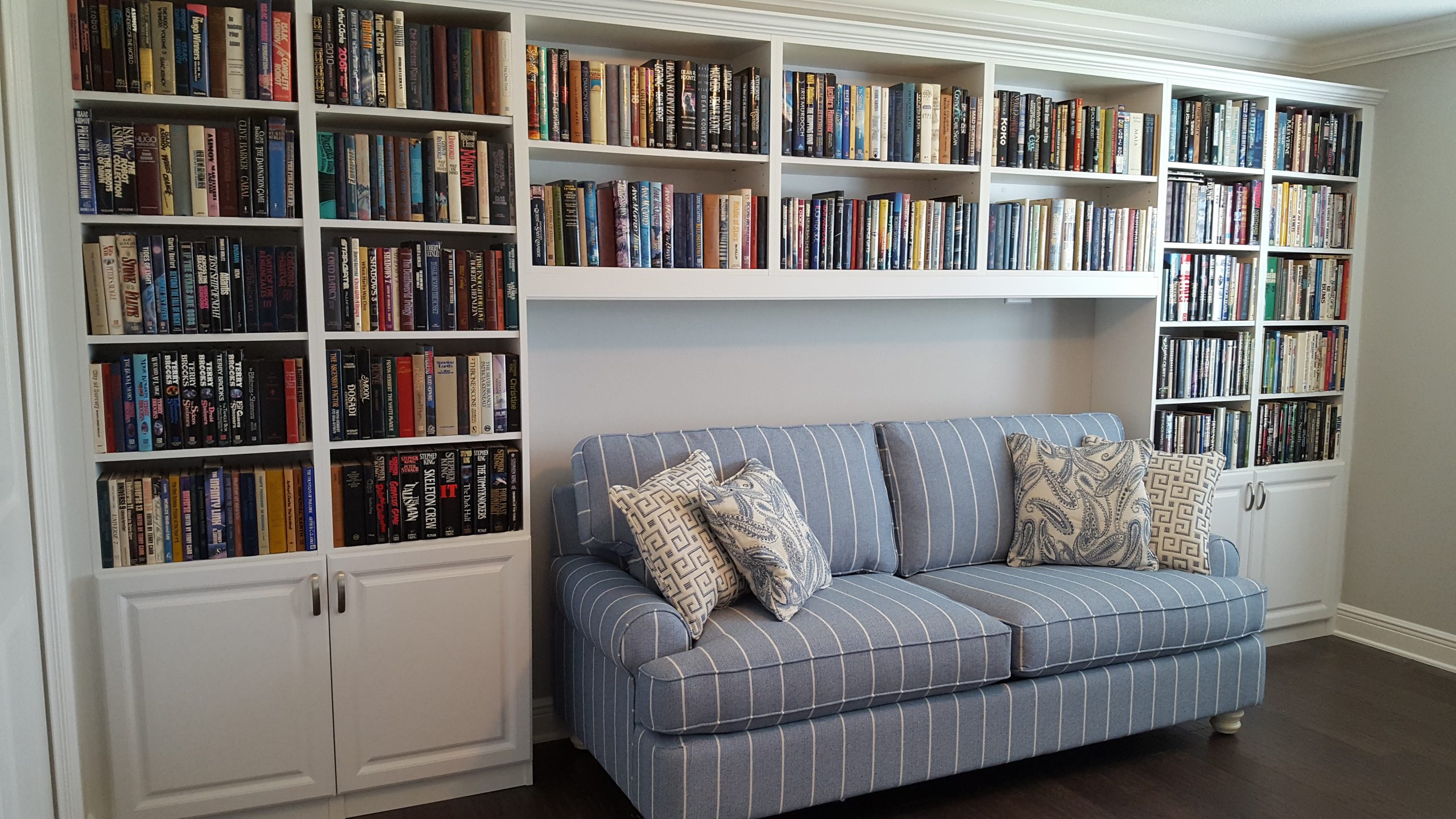 Libraries Custom Home Closet