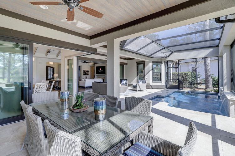 Berkeley Hall Custom Homes Berkeley Hall Custom Homes