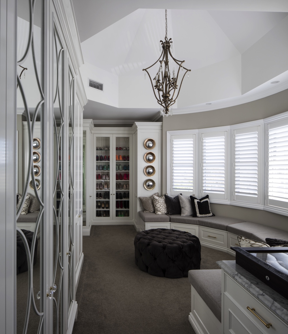 Hamptons Style Walk In Robe Custom Homes Magazine