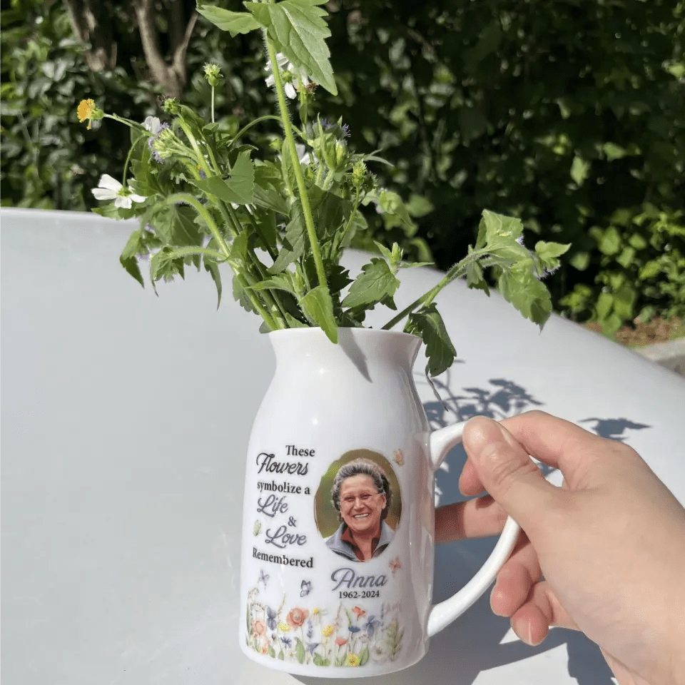 These Flowers Symbolize a Life & Love Remembered Personalized Flower