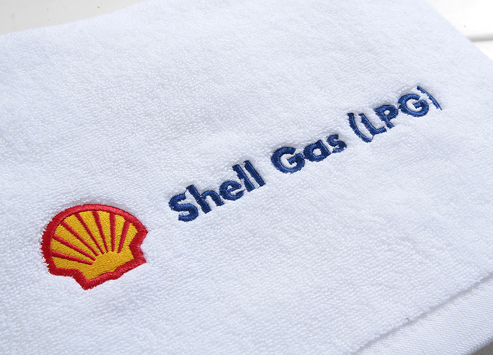 towel embroidery dubai Customize Dubai