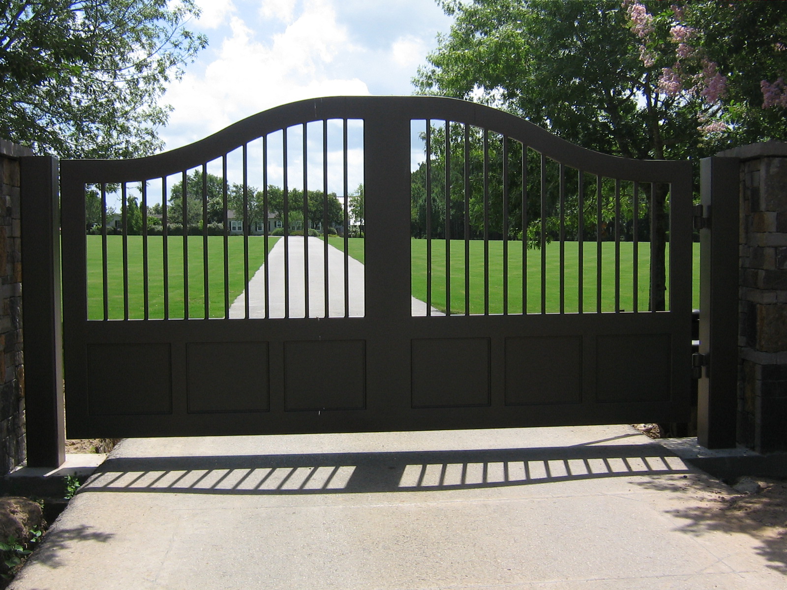 Custom Automatic Iron Gate Operators Houston