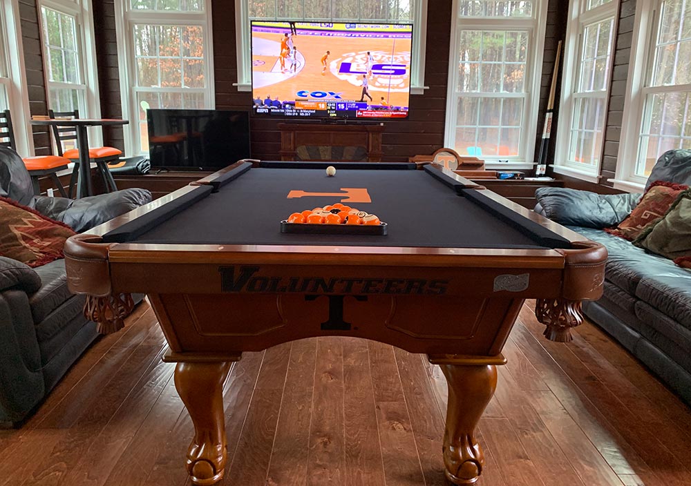 Tennessee Vols Logo Pool Table 8Foot Billiard Table