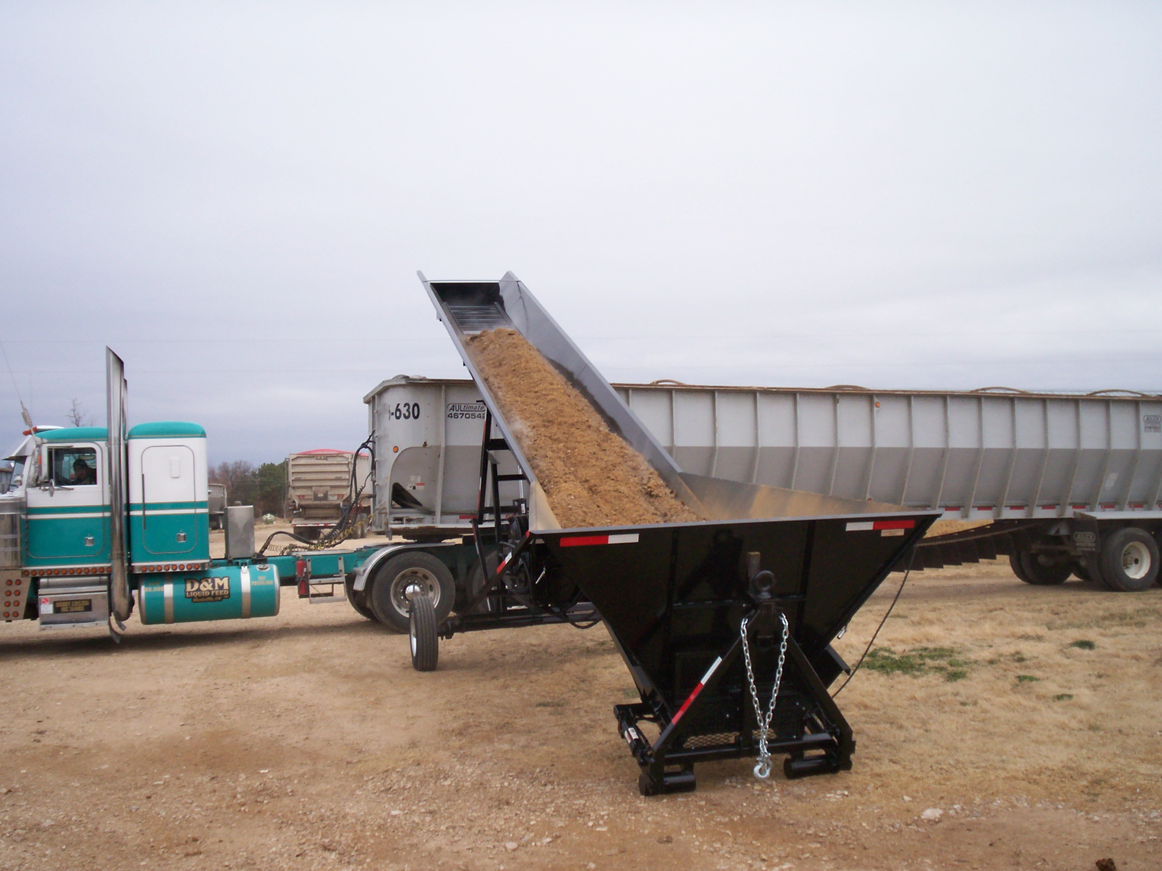 Customlitterandshavingsconveyors