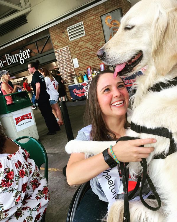 “University Grants Service Dog Honorary Recognition on Graduation Day