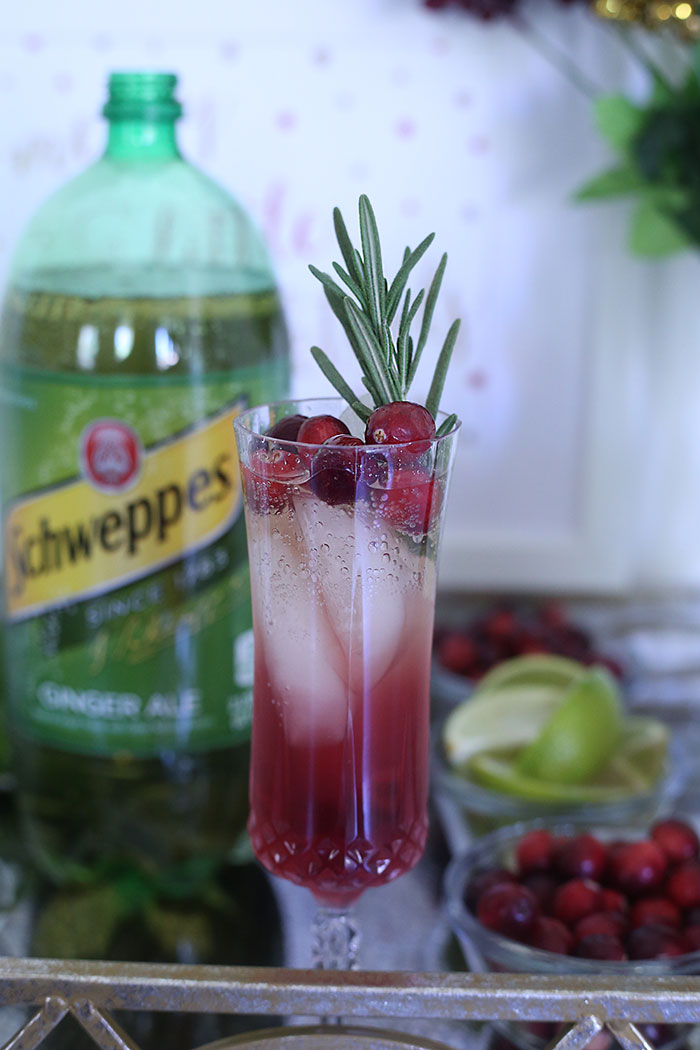 "Merry Little Mocktails" DIY Mocktail Bar Cutefetti