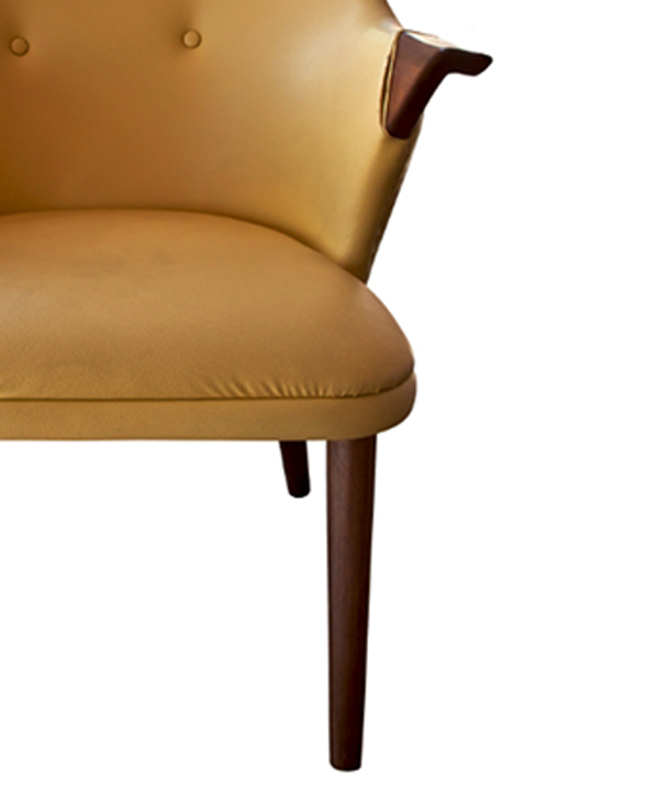 Big Leather Chair Cuthbert