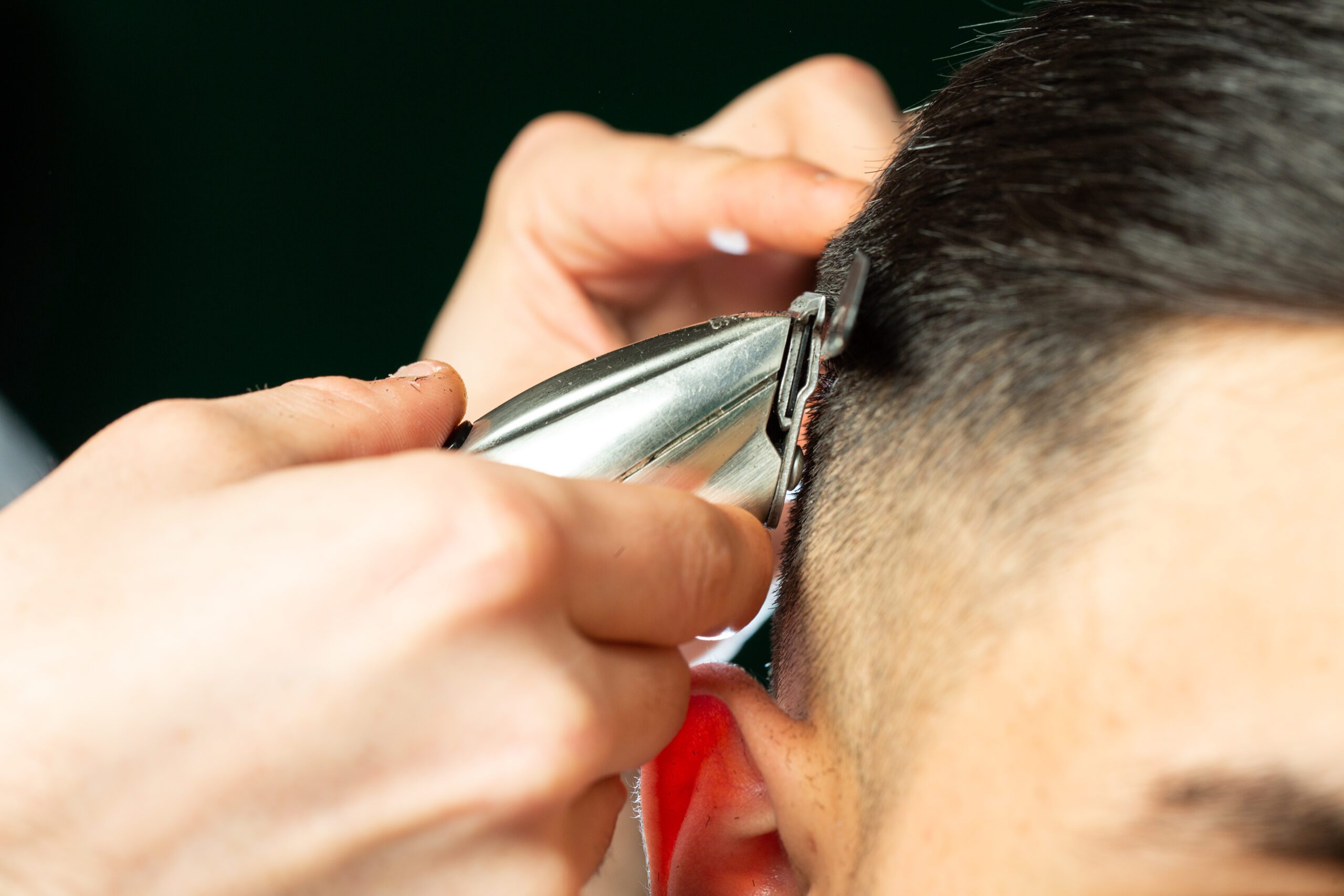 How Do Hair Clippers Work? Cuts and Style