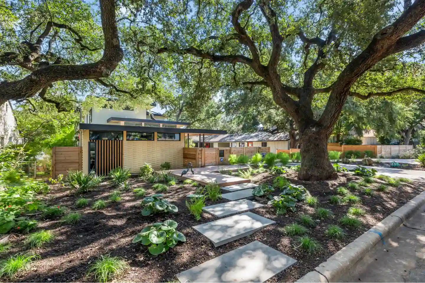 Drake Avenue Cutter's Landscaping