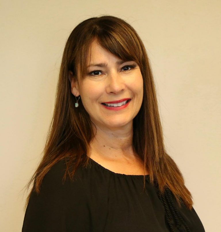 Brenda Niles Cutting Corner