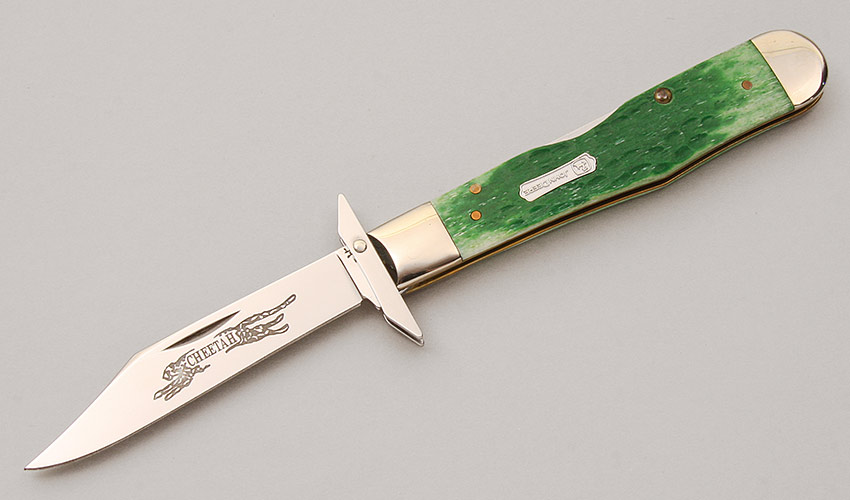 Case Cutlery 6111 Cheetah John Deere KLC17647 The Cutting Edge