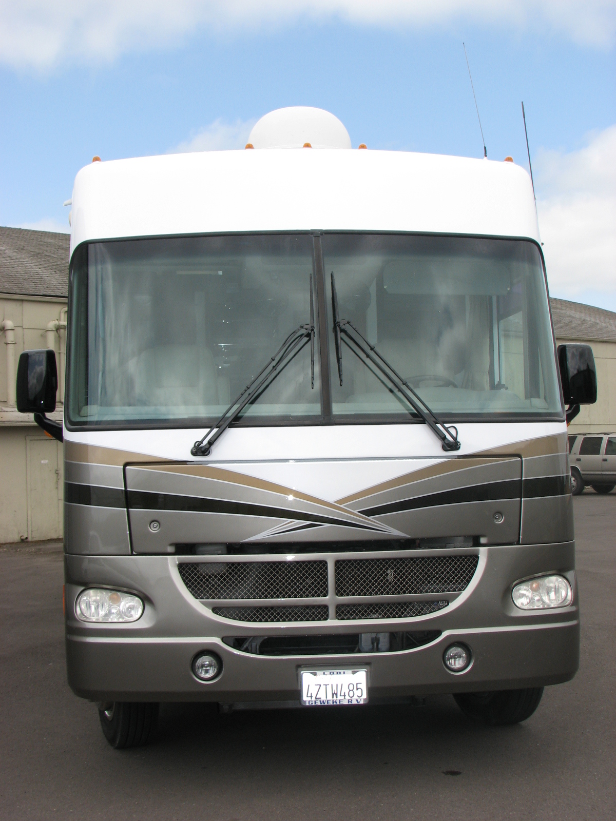 2003 Fleetwood Southwind | RVs | Cutting Edge Illusions