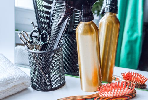 Cutting Inn Hair Stylist & Nail Salon Brenham, TX