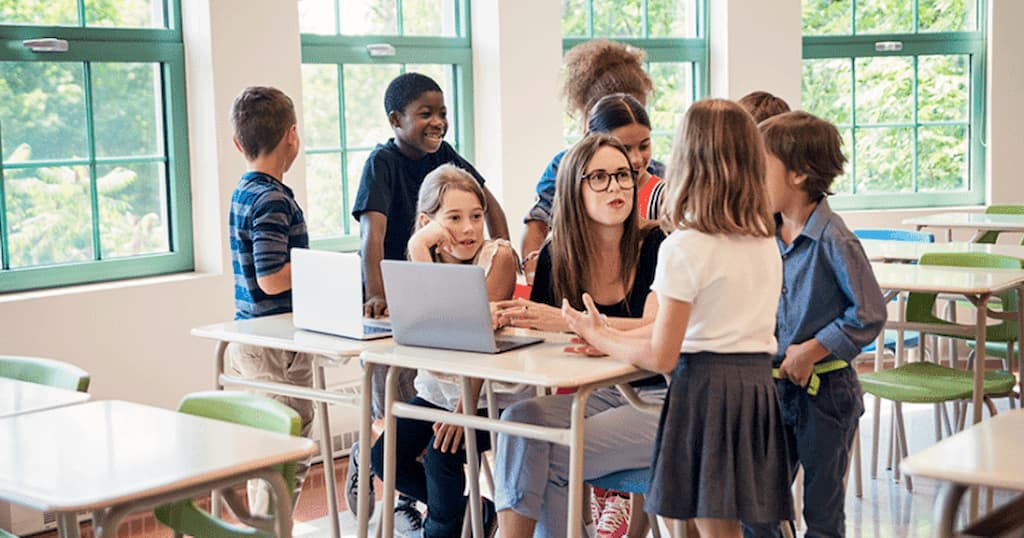 Getting a teaching job abroad CVCheck