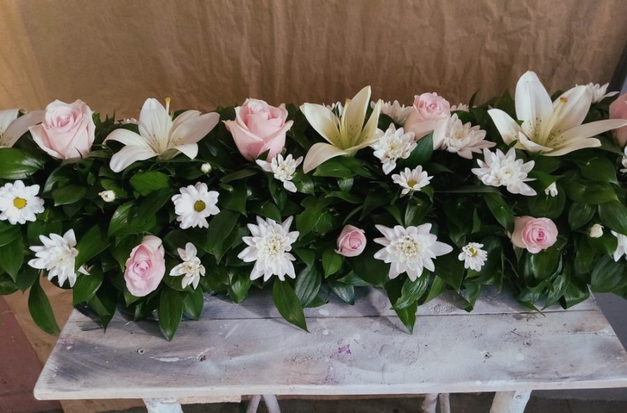 Ikebana za mladenački sto 643 Cvećara Royal Beograd dostava