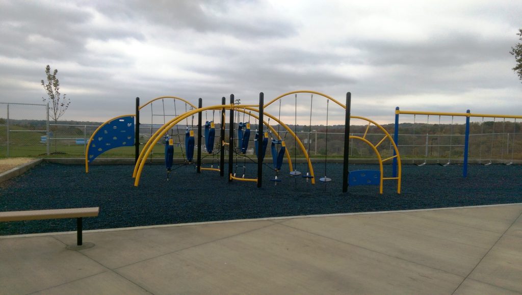 West Muskingum School Zanesville, OH Snider Recreation 800.888.2889