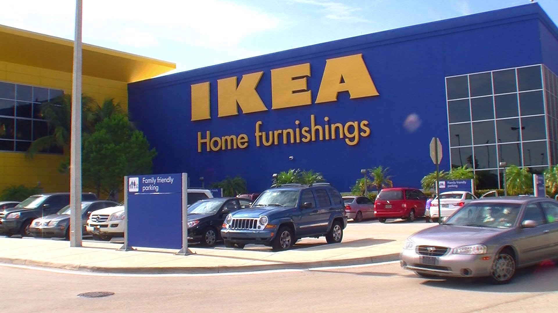 IKEA wants 300 workers to join Swedish Family in Grand Prairie for 2017