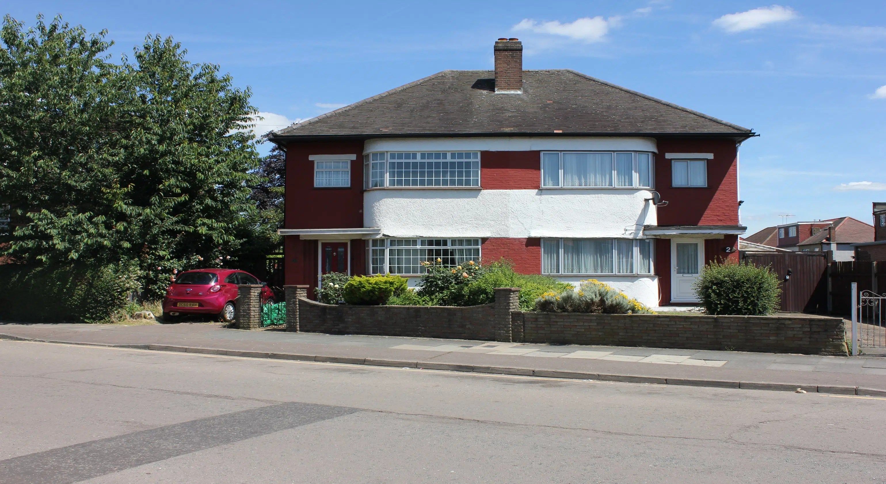 Oaks Lane, Newbury Park, Essex Countrywide Developments Plc