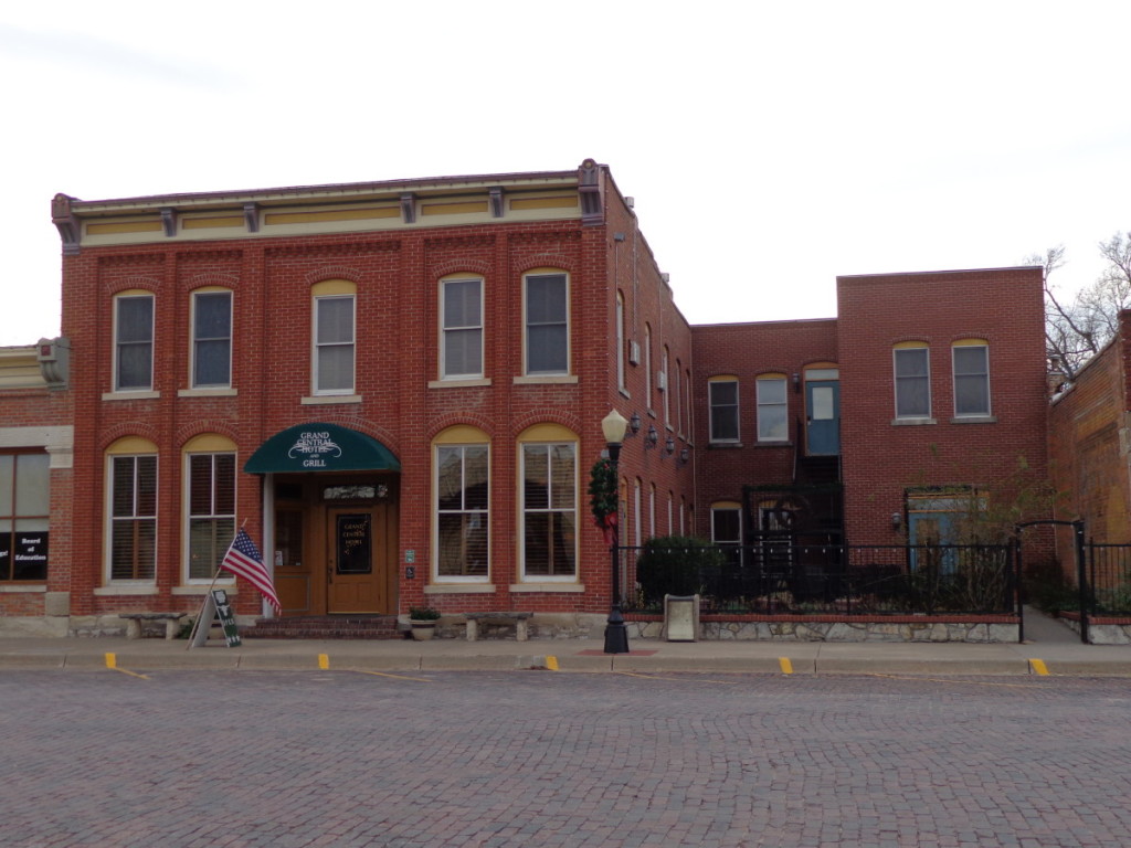 Dining City of Cottonwood Falls Kansas