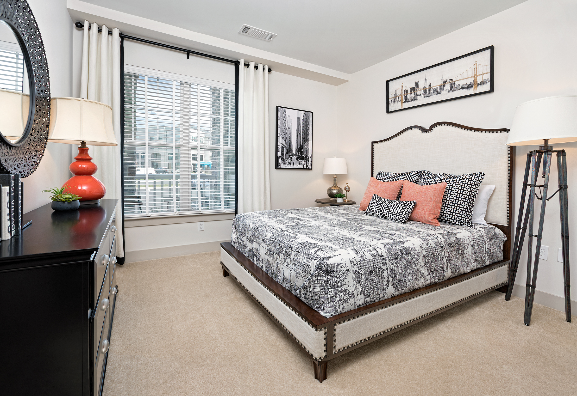 Avia Commonwealth Properties