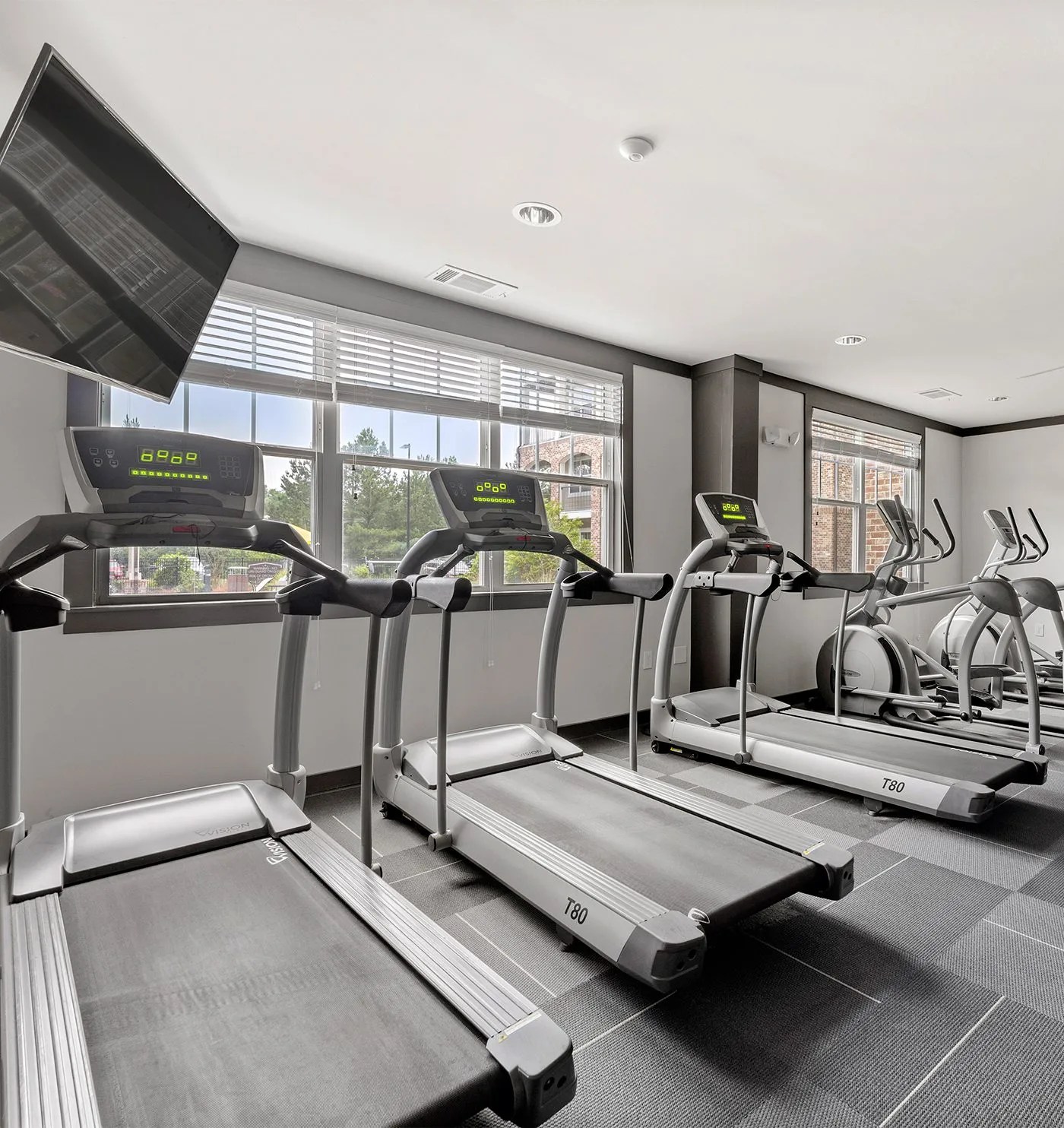 Charles Williams Real Estate Investment Corporation Charles Williams