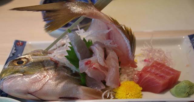 伊勢「食遊人」でランチしました。山育ちにはこのお魚料理で大満足な一日でした。 ひとまとめ