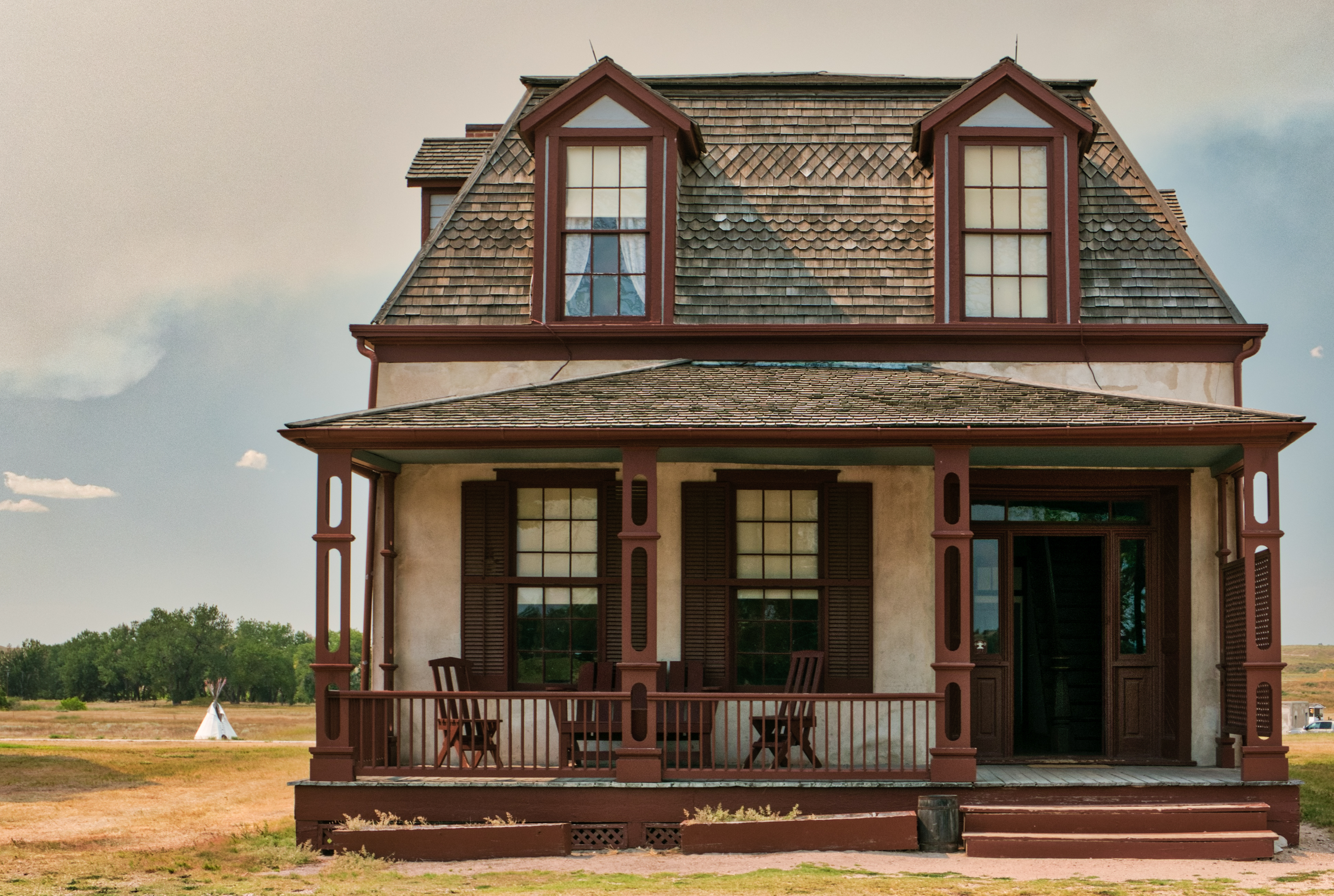 Fort Laramie Officer Barracks Photography by CyberShutterbug