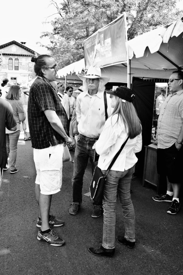 Market Threesome Photography by CyberShutterbug