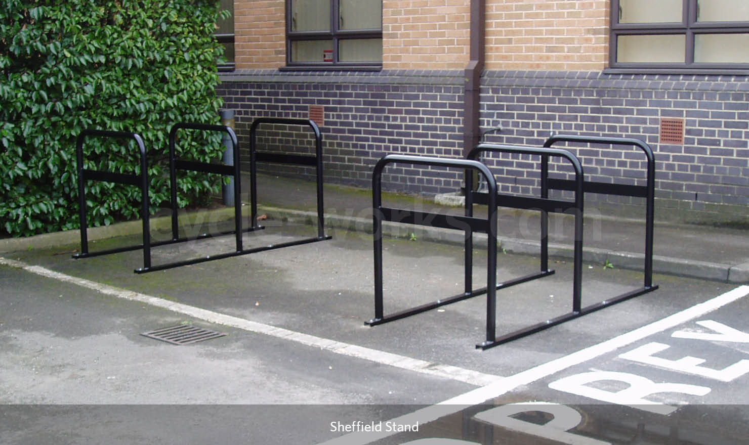 Sheffield Stand Classic flat top rack for two bicycles Bike Security