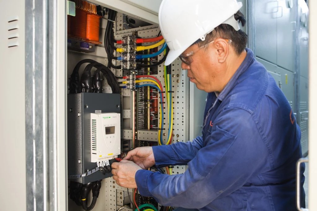 Electrical, Instrumentation, Controls & Automation Cyclect