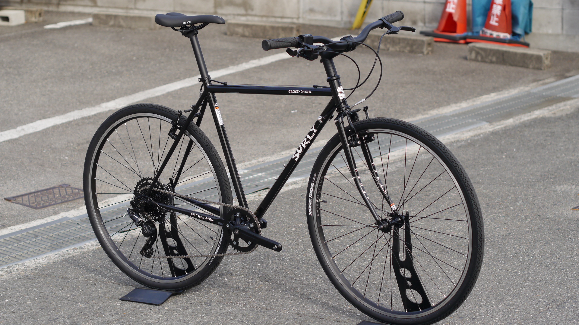 SURLY (サーリー) 2021年 クロスチェック CROSS CHECK 完成車・グレーカラーのご案内 大阪・枚方市の自転車屋