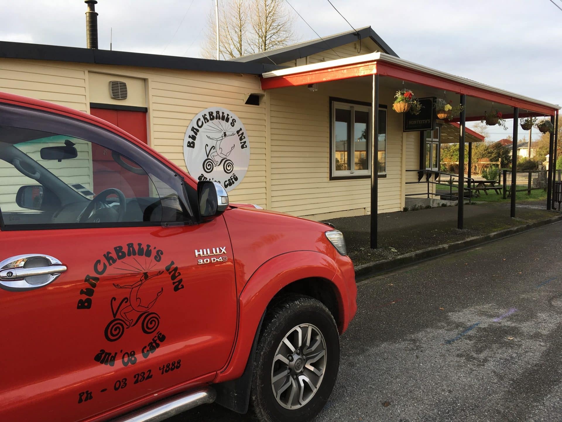 Blackball's Inn Blackball Cycle Journeys