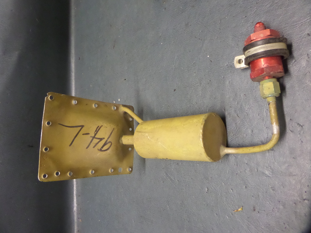 PIPER PA23250 AZTEC AIRCRAFT LT FUEL TANK VENT CHECK VALVE ASSY eBay