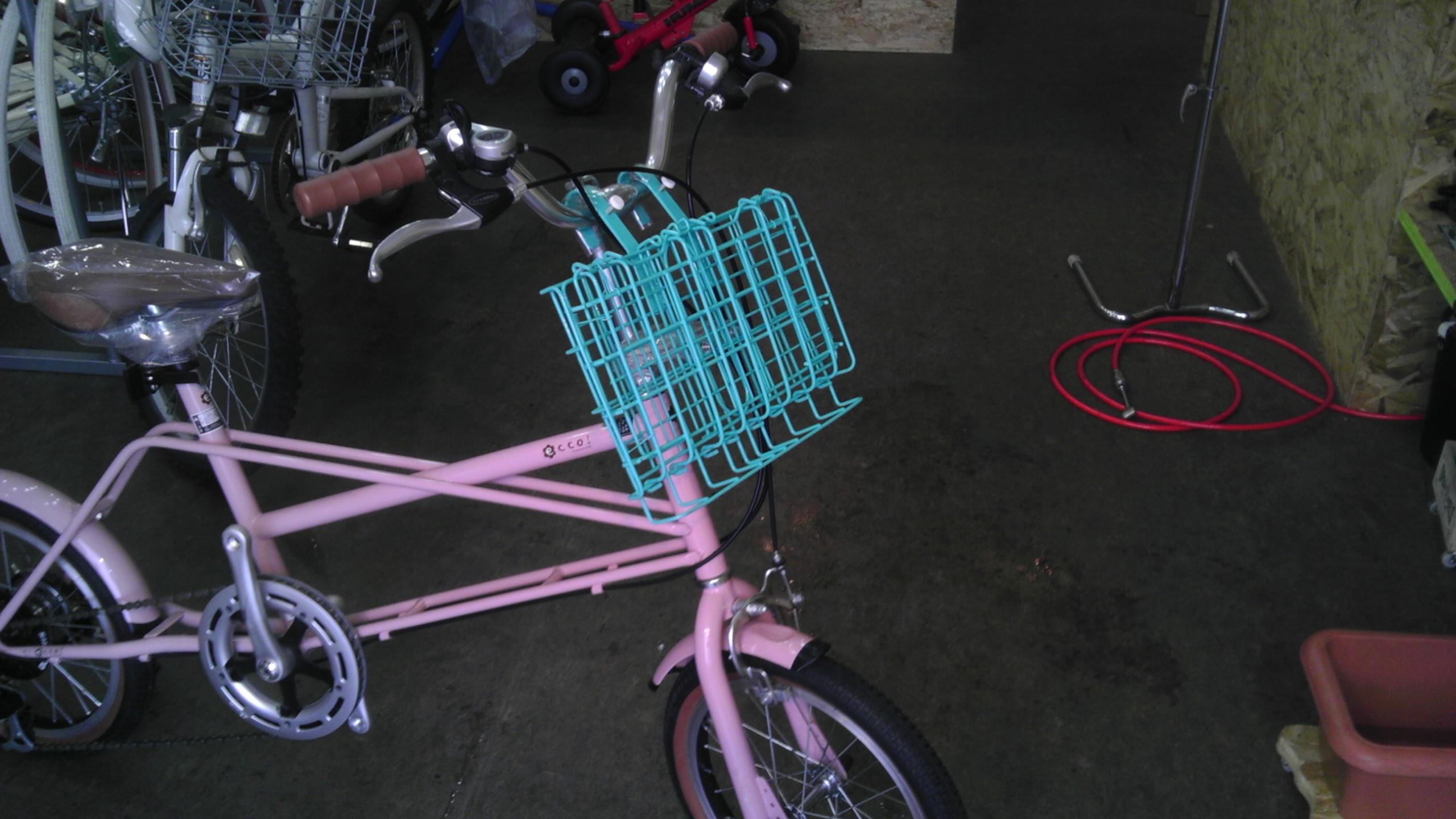 折りたたみ自転車用の折りたたみカゴ。 サイクルパークトミー