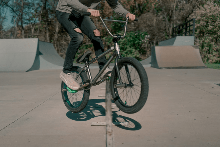 Do BMX Bikes Have Gears? [Everything About Gears Explained] CycleSeven