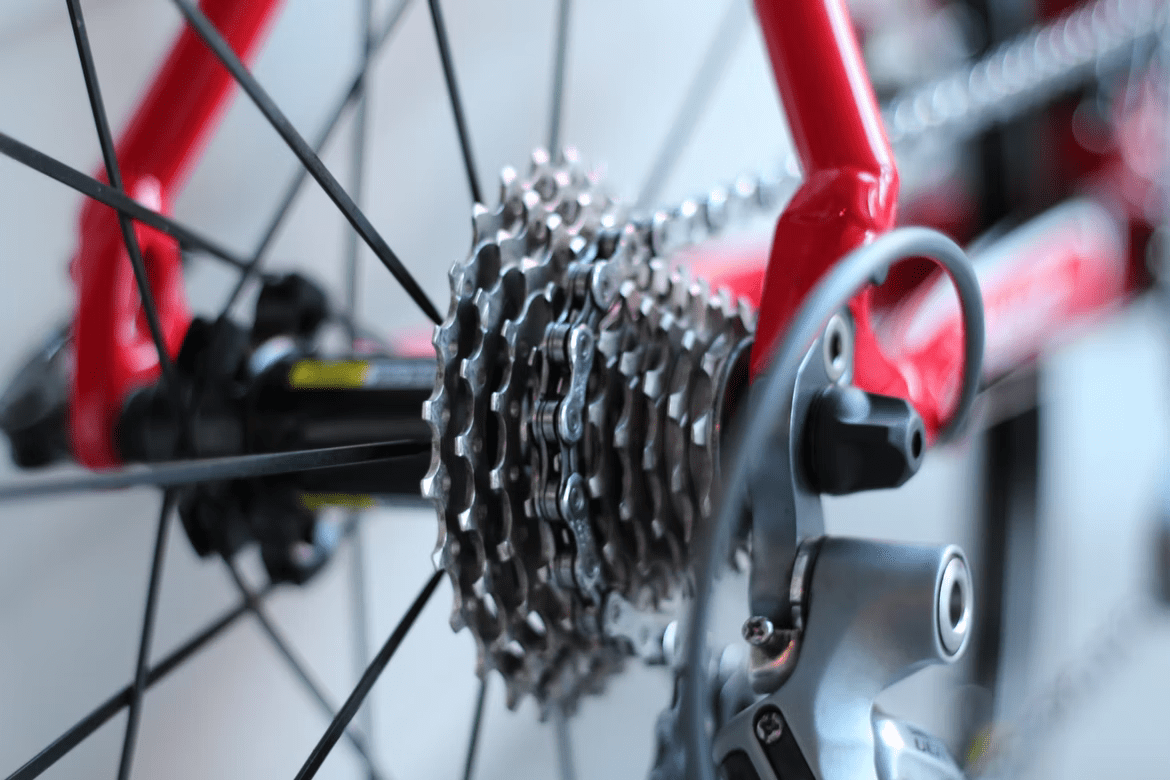 How to Change Rear Sprocket on BMX Bike? [8 Easy Steps to Do It] CycleSeven