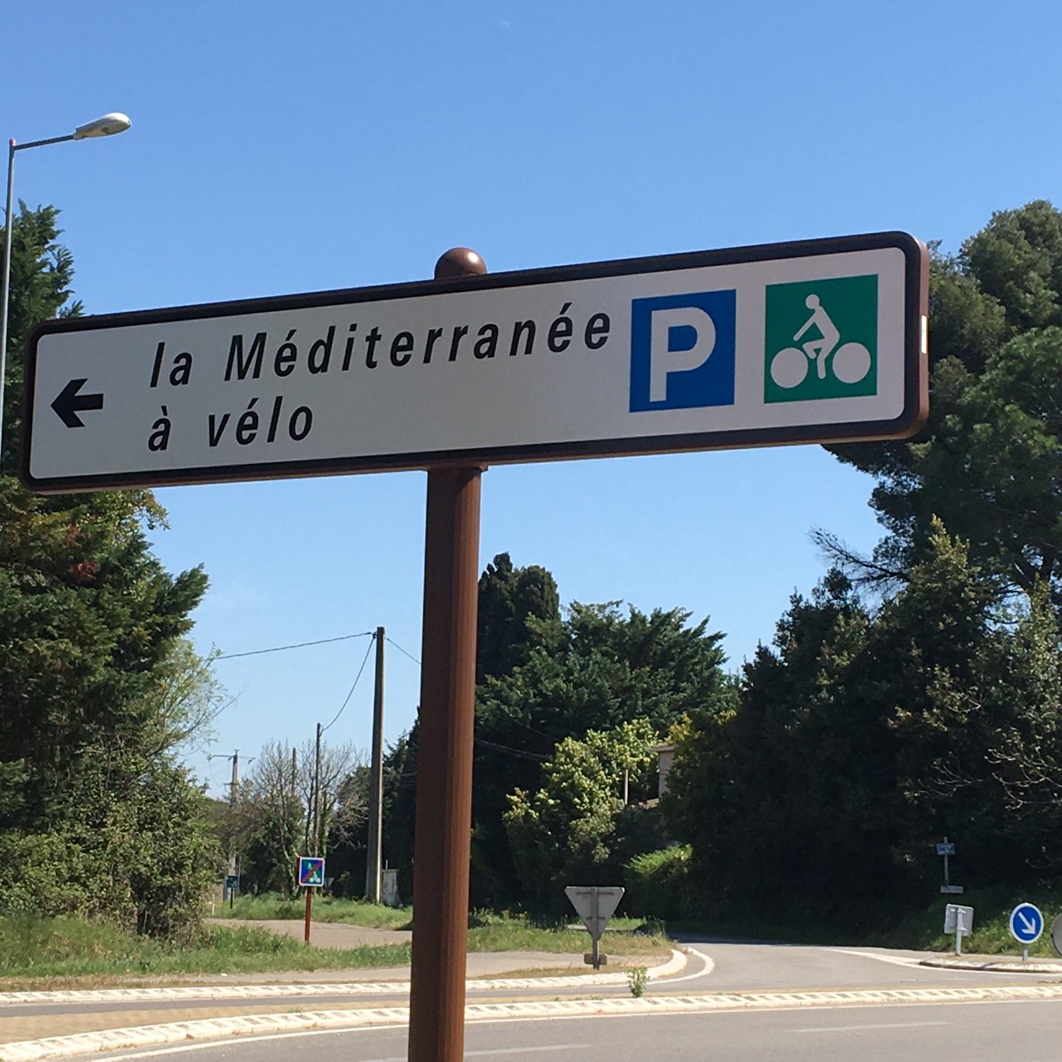La Rando Famille de la Voie Aurélia Les Alpilles à vélo, Saint