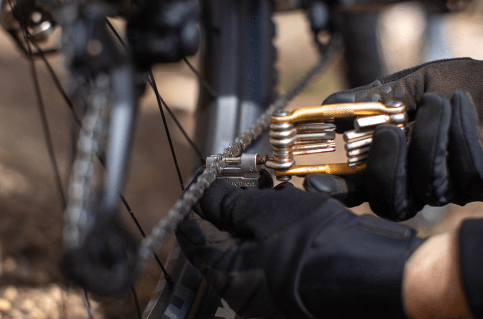MTB 101 How to Choose a Bike Multitool for Mountain Biking Cyclists