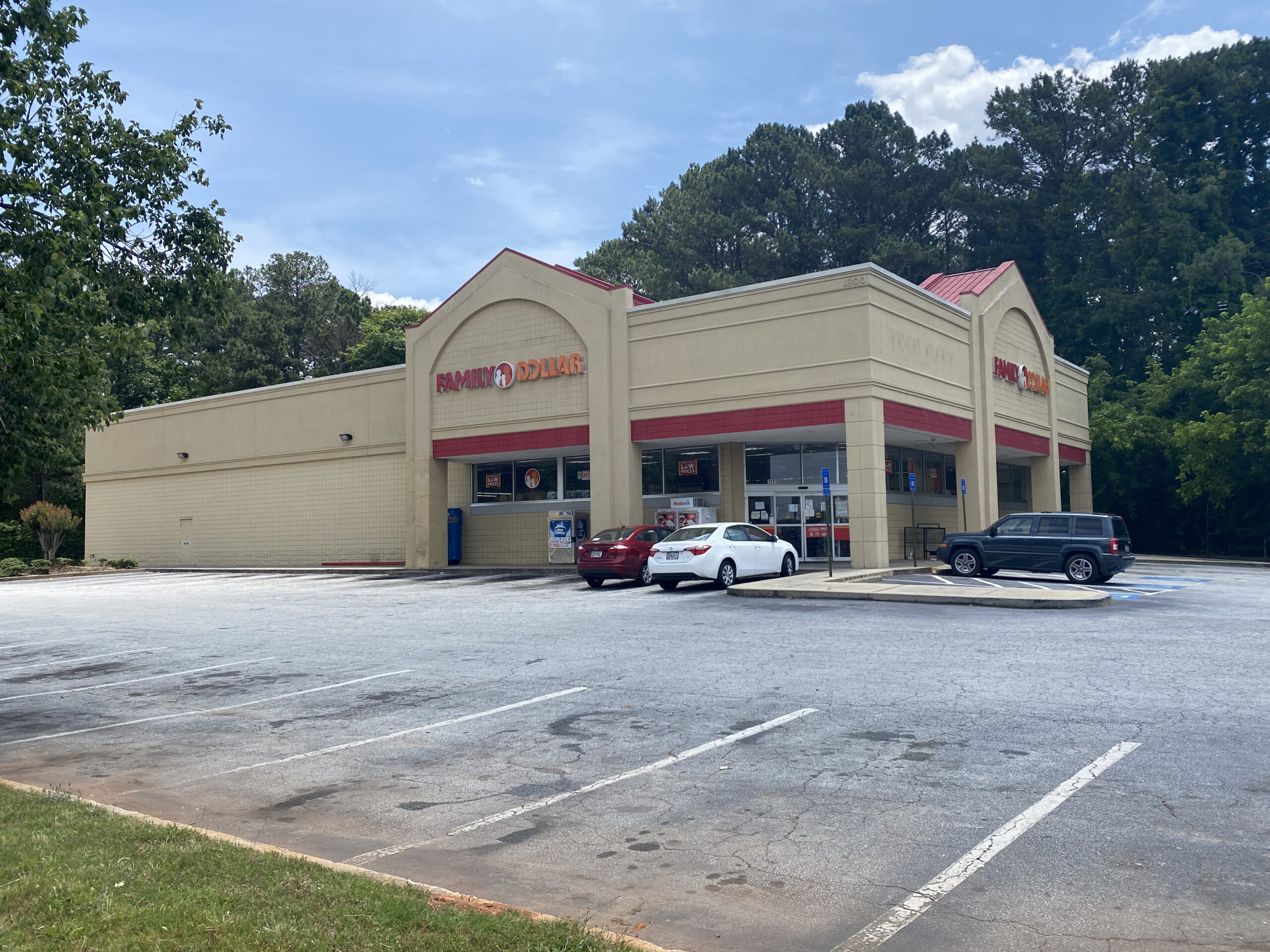 Family Dollar (Lithonia, GA) Properties