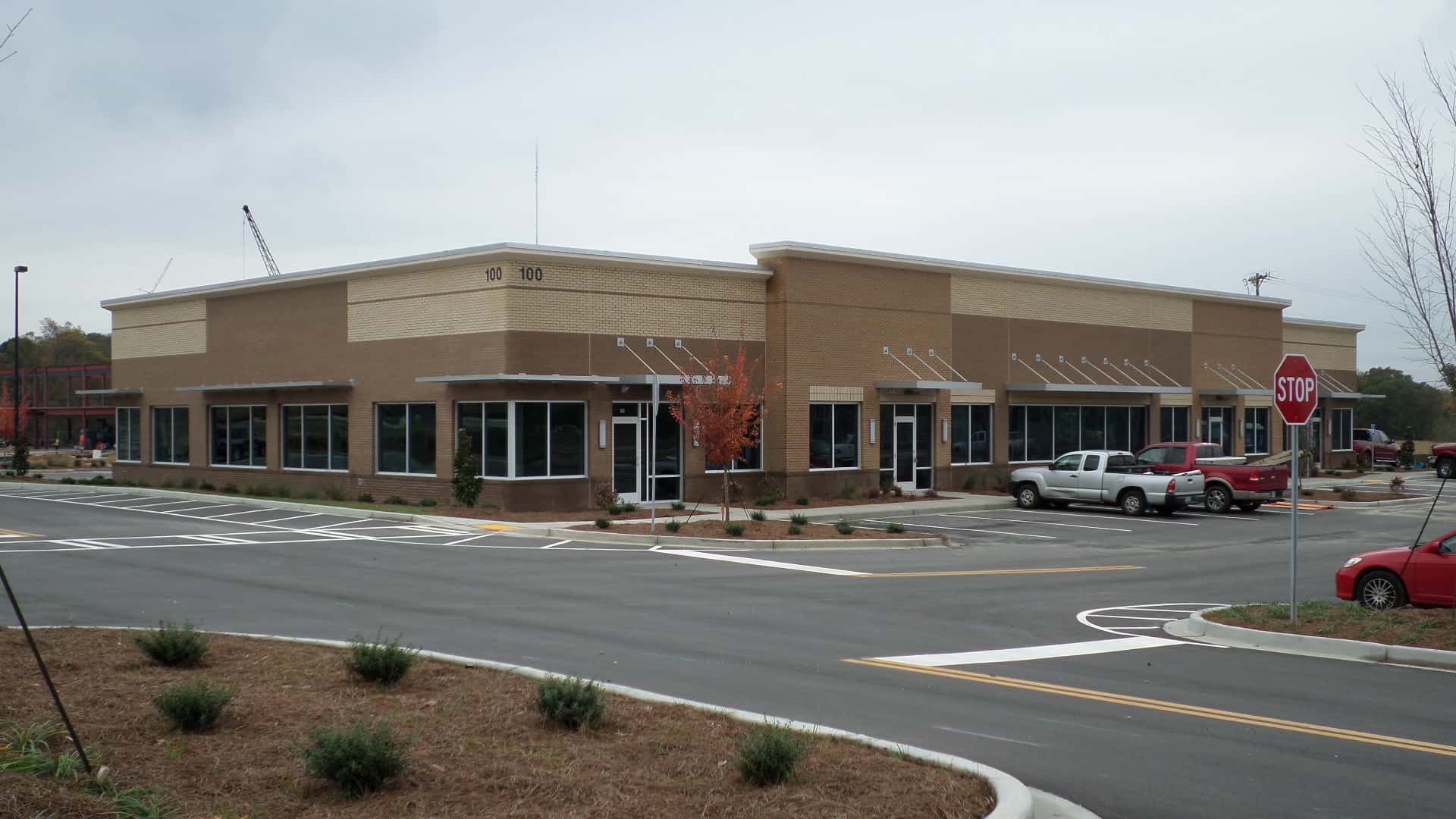 Creekside Village Building 100 Properties