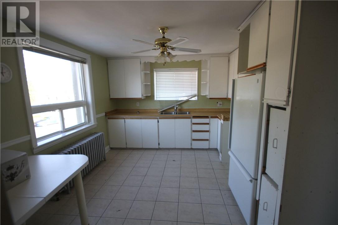 63 Dunedin Street, Orillia, Ontario L3V 5T4 (18653210) Cygnus