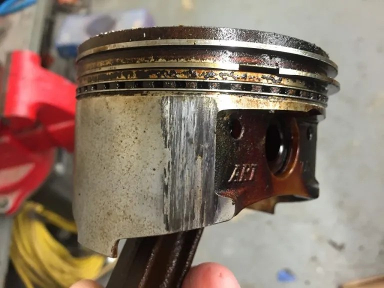 Piston Problems, Piston Failure Symptoms
