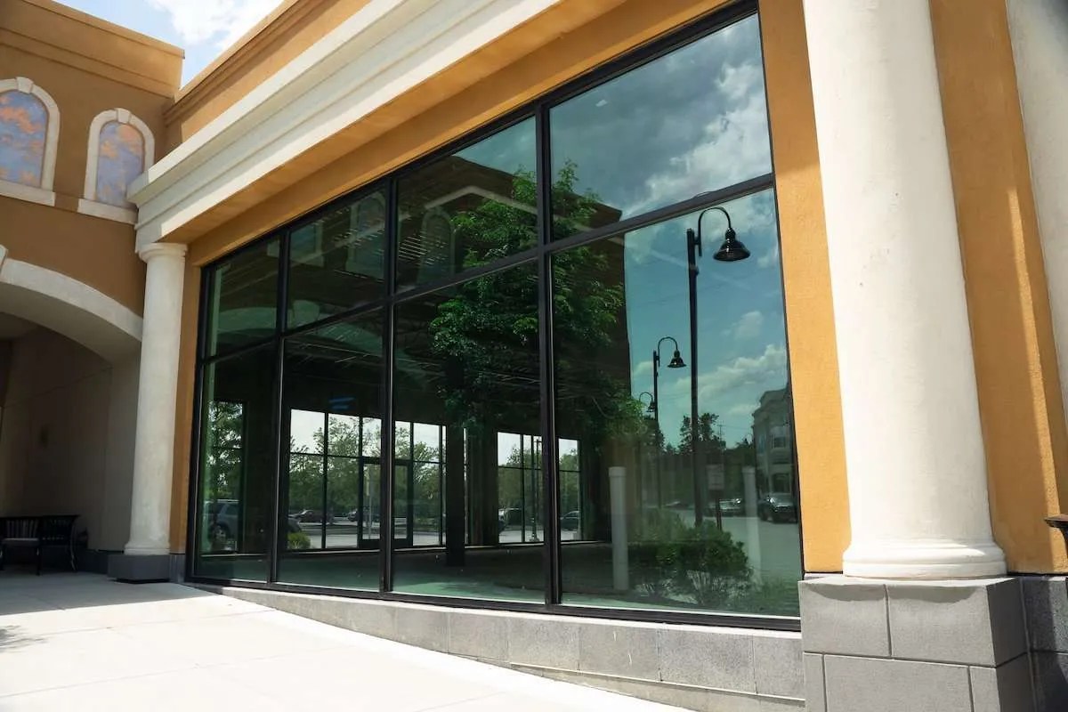 Benefits of ShatterResistant Glass Cypress Door and Glass