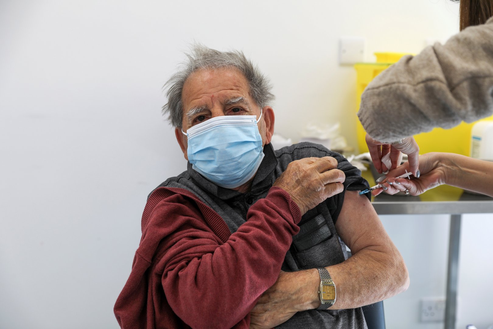 Coronavirus Positive cases among vaccinated elderly very mild Cyprus