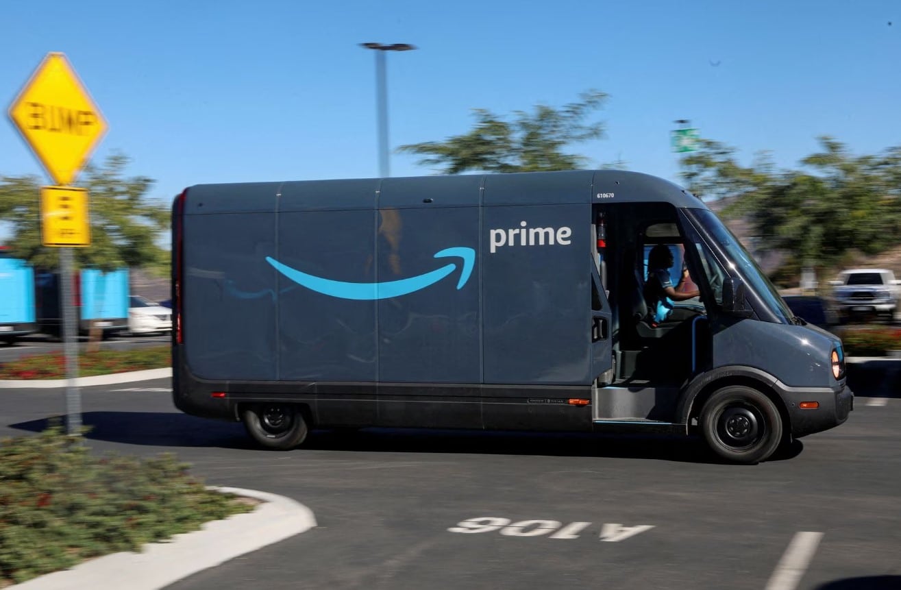 Amazon steps up AI race with up to 4 billion deal to invest in